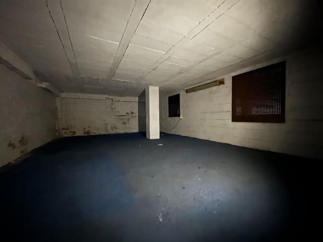 Garasje til salgs i L'Aldea - € 83 200 (Ref: 9605220)