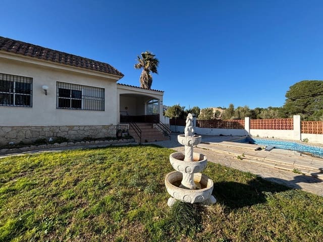 6 makuuhuone Huvila myytävänä paikassa Alcanar mukana uima-altaan - 415 000 € (Ref: 9634816)