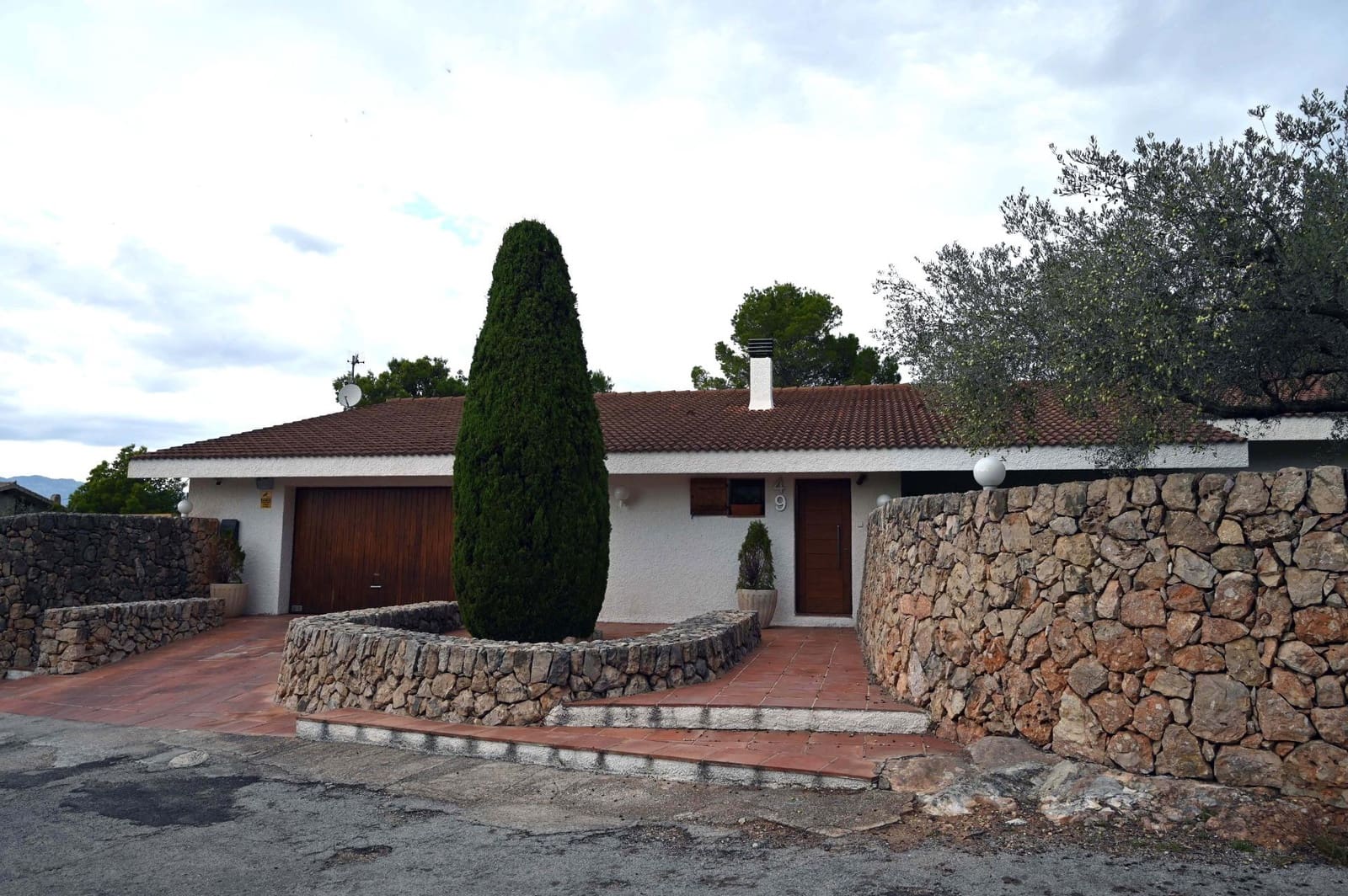 4 bedroom Villa for sale in Tortosa with pool - € 550,000 (Ref: 9652243)