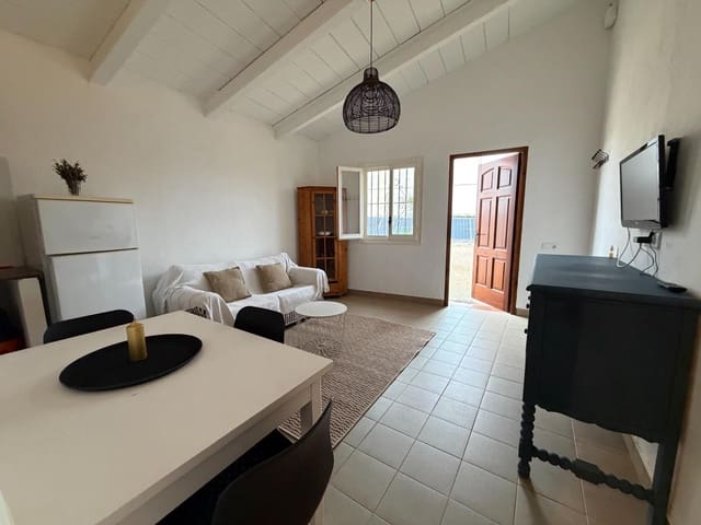 Ullakkoasunto vuokrattavana paikassa L'Aldea - 350 € (Ref: 9656297)