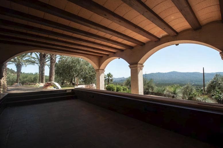 8 makuuhuone Huvila myytävänä paikassa Xerta mukana 
autotalli - 3 400 000 € (Ref: 9661982)