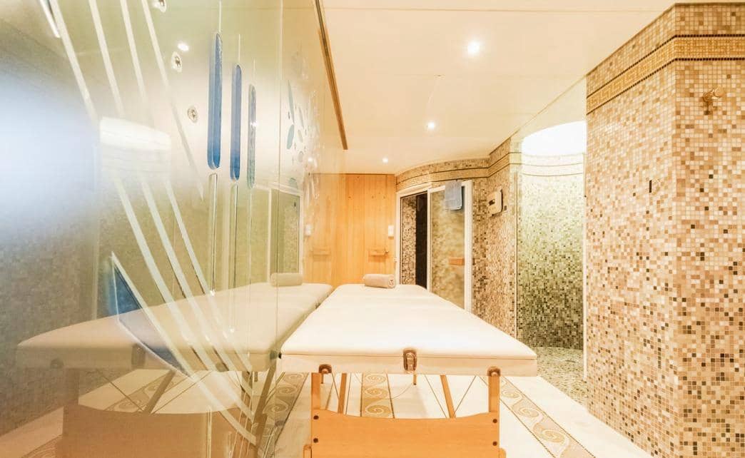 8 sypialnia Willa na sprzedaż w Xerta z garażem - 3 400 000 € (Ref: 9661982)