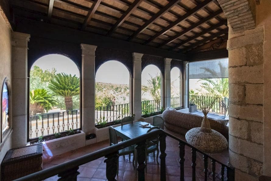 8 sypialnia Willa na sprzedaż w Xerta z garażem - 3 400 000 € (Ref: 9661982)