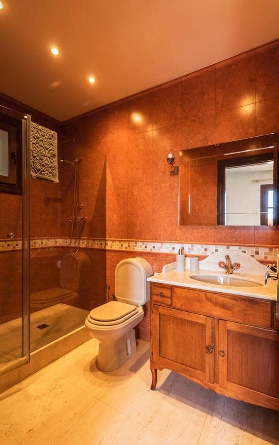 8 sypialnia Willa na sprzedaż w Xerta z garażem - 3 400 000 € (Ref: 9661982)