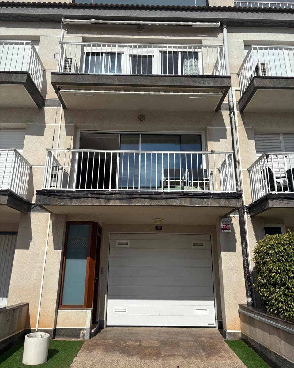 3 makuuhuone Rivitalo myytävänä paikassa Sant Carles de la Rapita mukana 
autotalli - 350 000 € (Ref: 9666798)