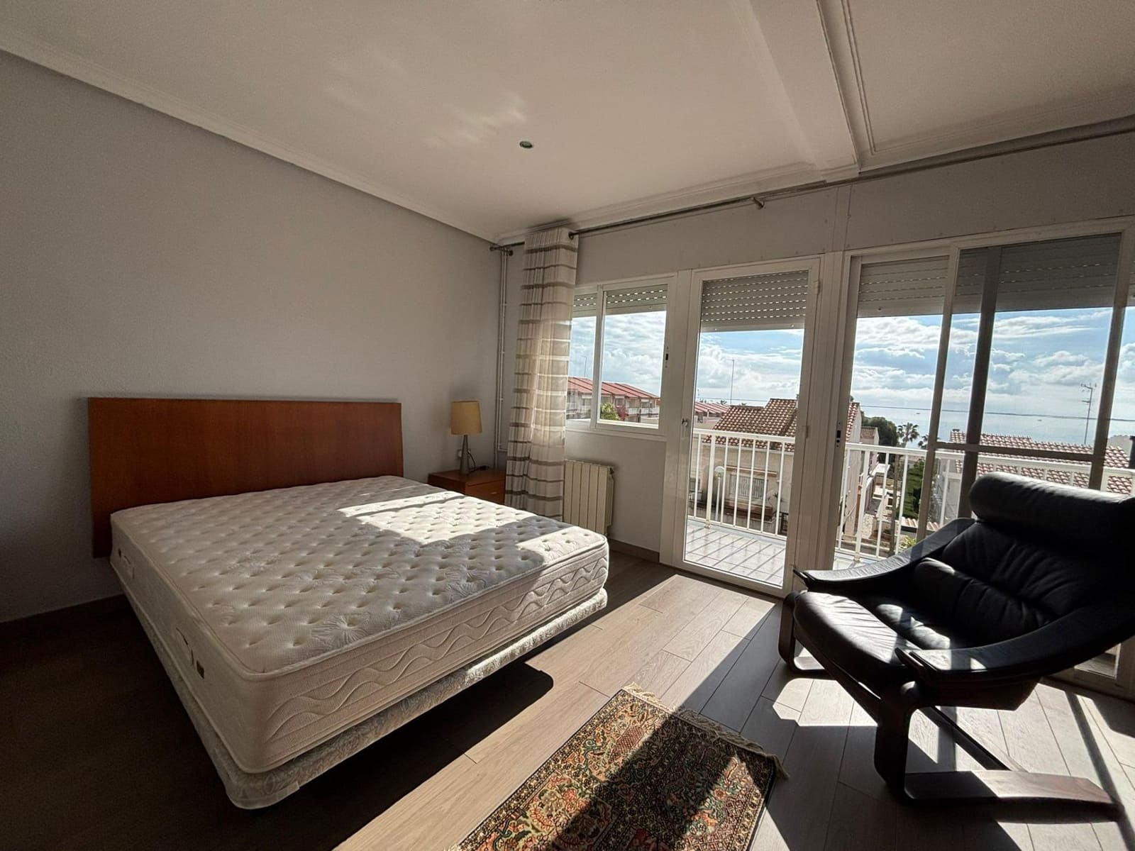 3 makuuhuone Rivitalo myytävänä paikassa Sant Carles de la Rapita mukana 
autotalli - 350 000 € (Ref: 9666798)