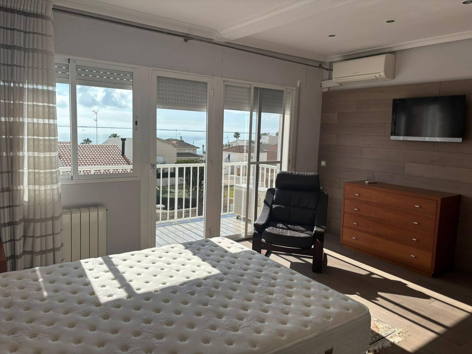 3 makuuhuone Rivitalo myytävänä paikassa Sant Carles de la Rapita mukana 
autotalli - 350 000 € (Ref: 9666798)