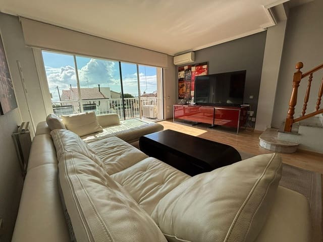 3 Zimmer Reihenhaus zu verkaufen in Sant Carles de la Ràpita mit Garage - 350.000 € (Ref: 9666798)