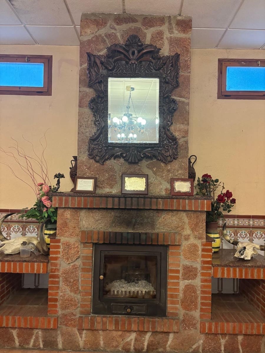 Negocio en Alfara de Carles en venta - 1.600.000 € (Ref: 9677645)