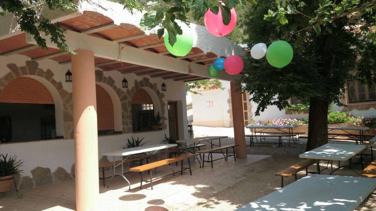 Negocio en Alfara de Carles en venta - 1.600.000 € (Ref: 9677645)