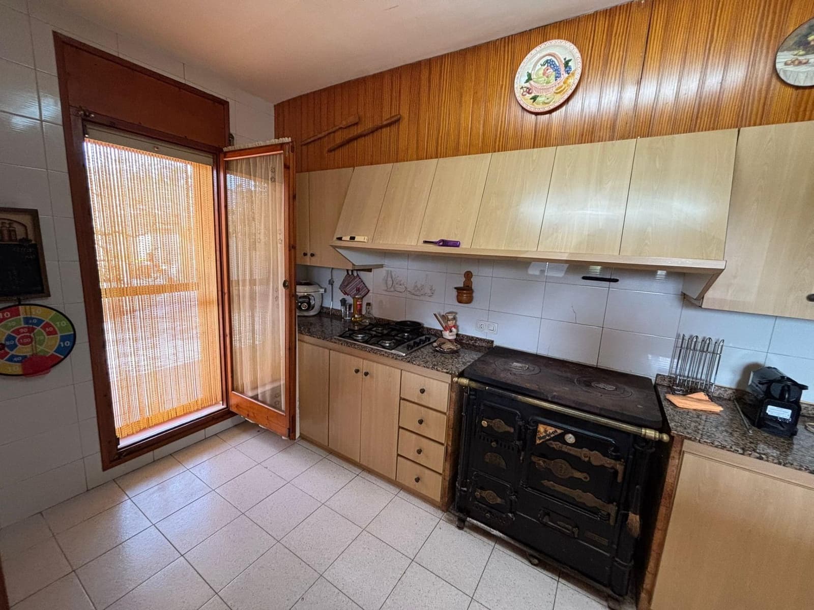 4 slaapkamer Villa te koop in Tortosa met zwembad garage - € 233.000 (Ref: 9677646)