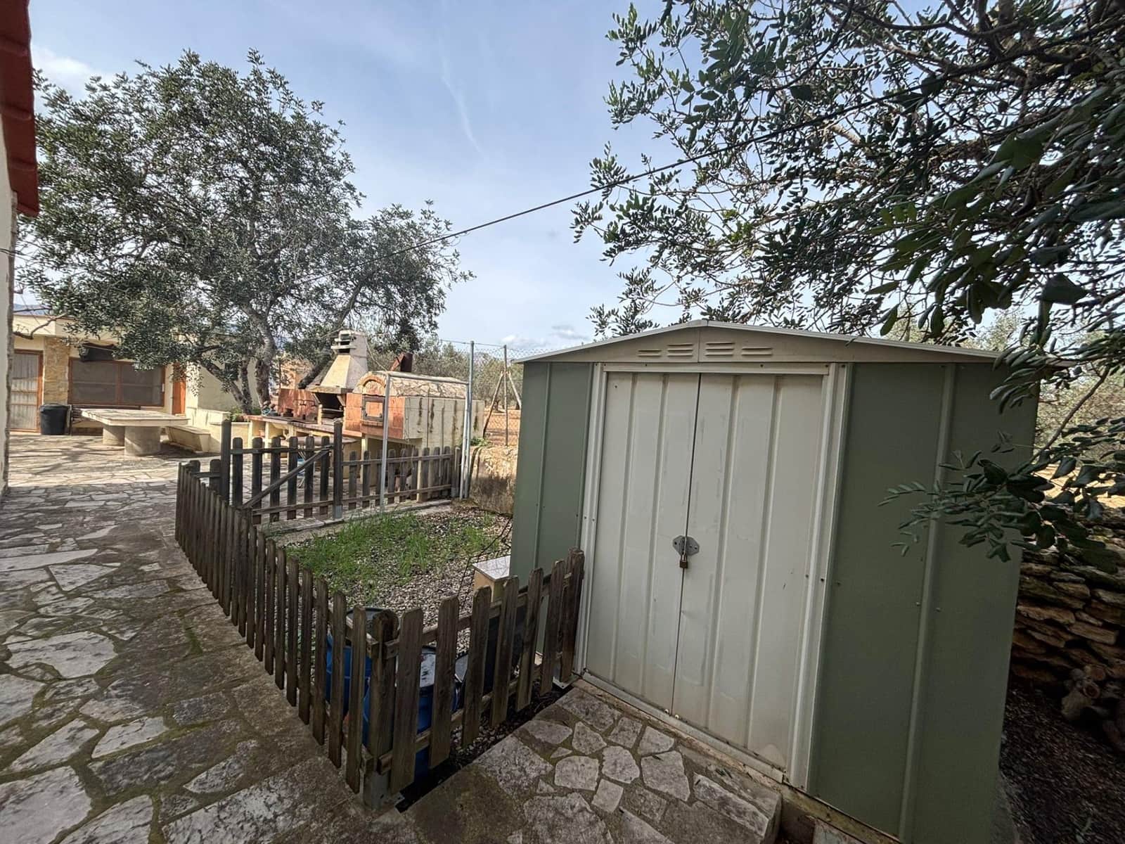 4 slaapkamer Villa te koop in Tortosa met zwembad garage - € 233.000 (Ref: 9677646)