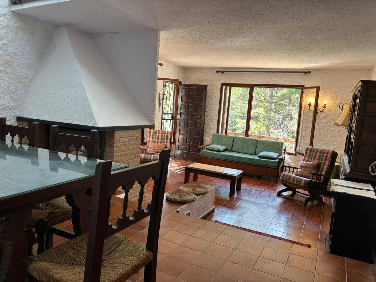 4 bedroom Finca/Country House for sale in Tortosa with garage - € 265,000 (Ref: 9715149)