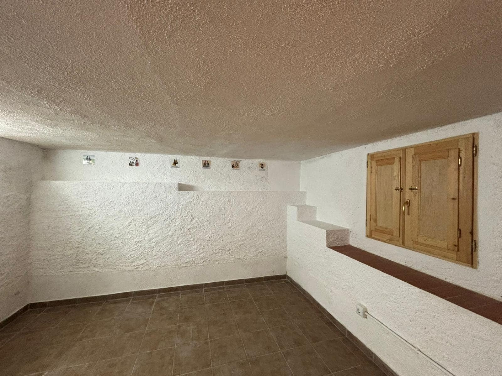 4 bedroom Finca/Country House for sale in Tortosa with garage - € 265,000 (Ref: 9715149)