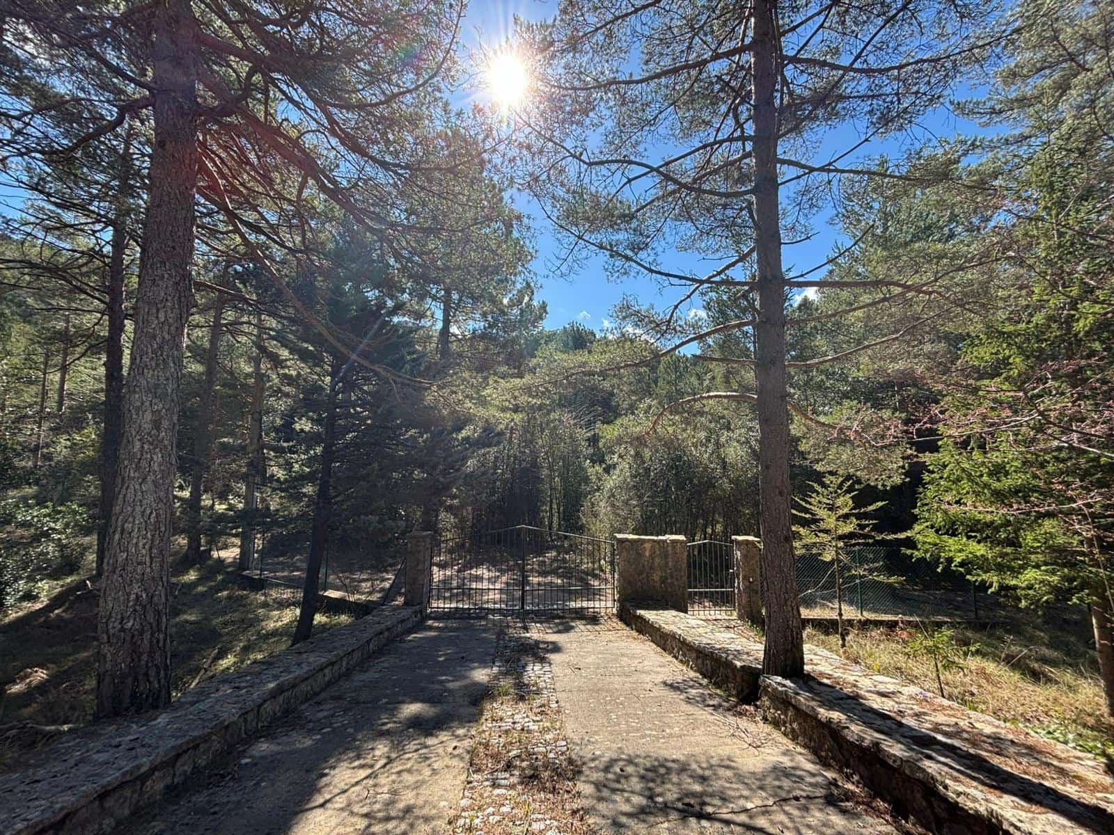 4 bedroom Finca/Country House for sale in Tortosa with garage - € 265,000 (Ref: 9715149)