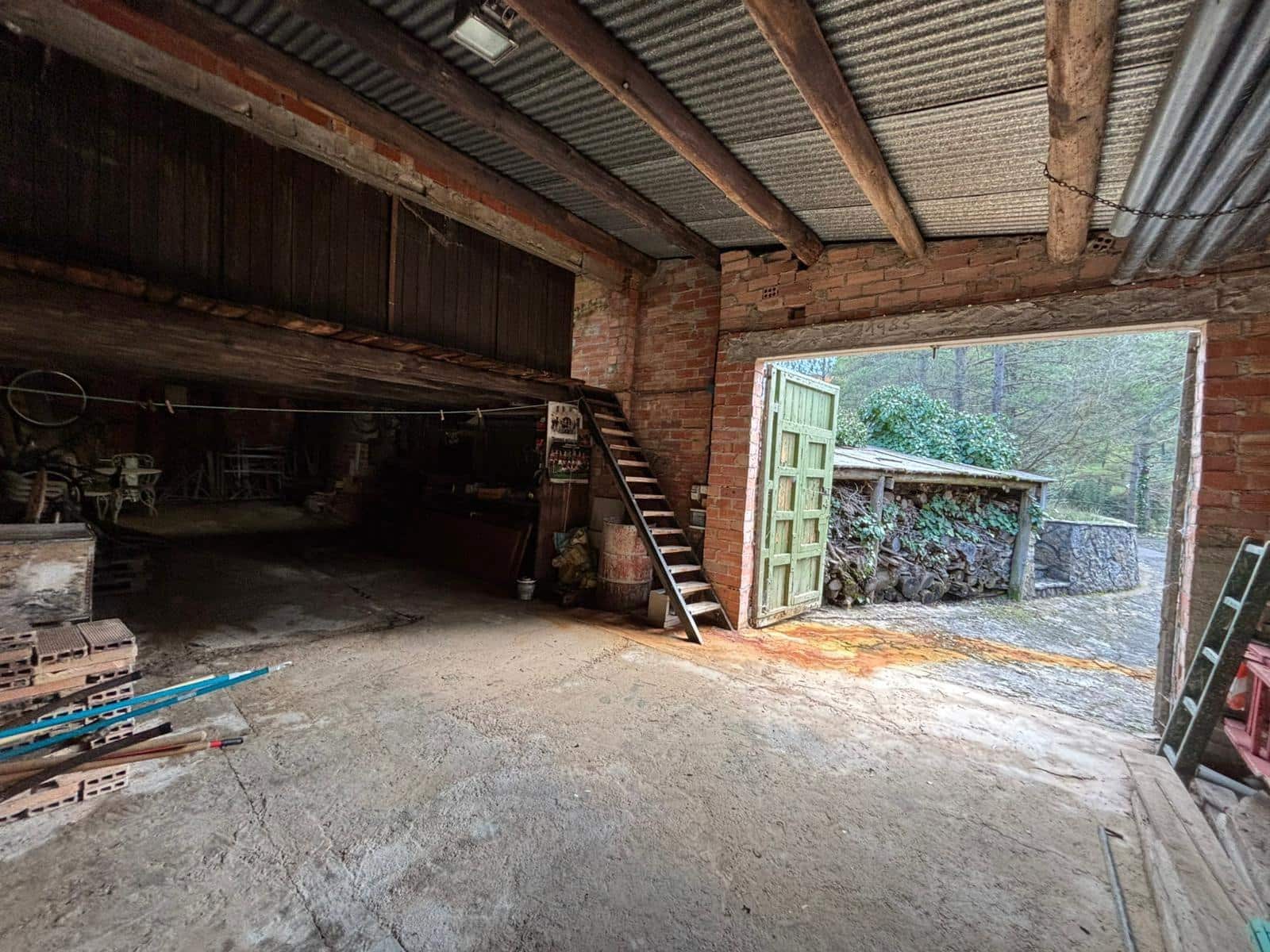 4 bedroom Finca/Country House for sale in Tortosa with garage - € 265,000 (Ref: 9715149)