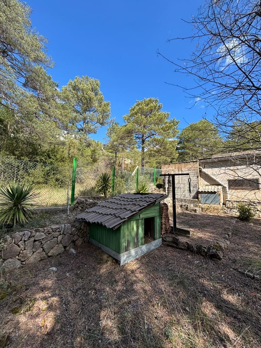 4 bedroom Finca/Country House for sale in Tortosa with garage - € 265,000 (Ref: 9715149)