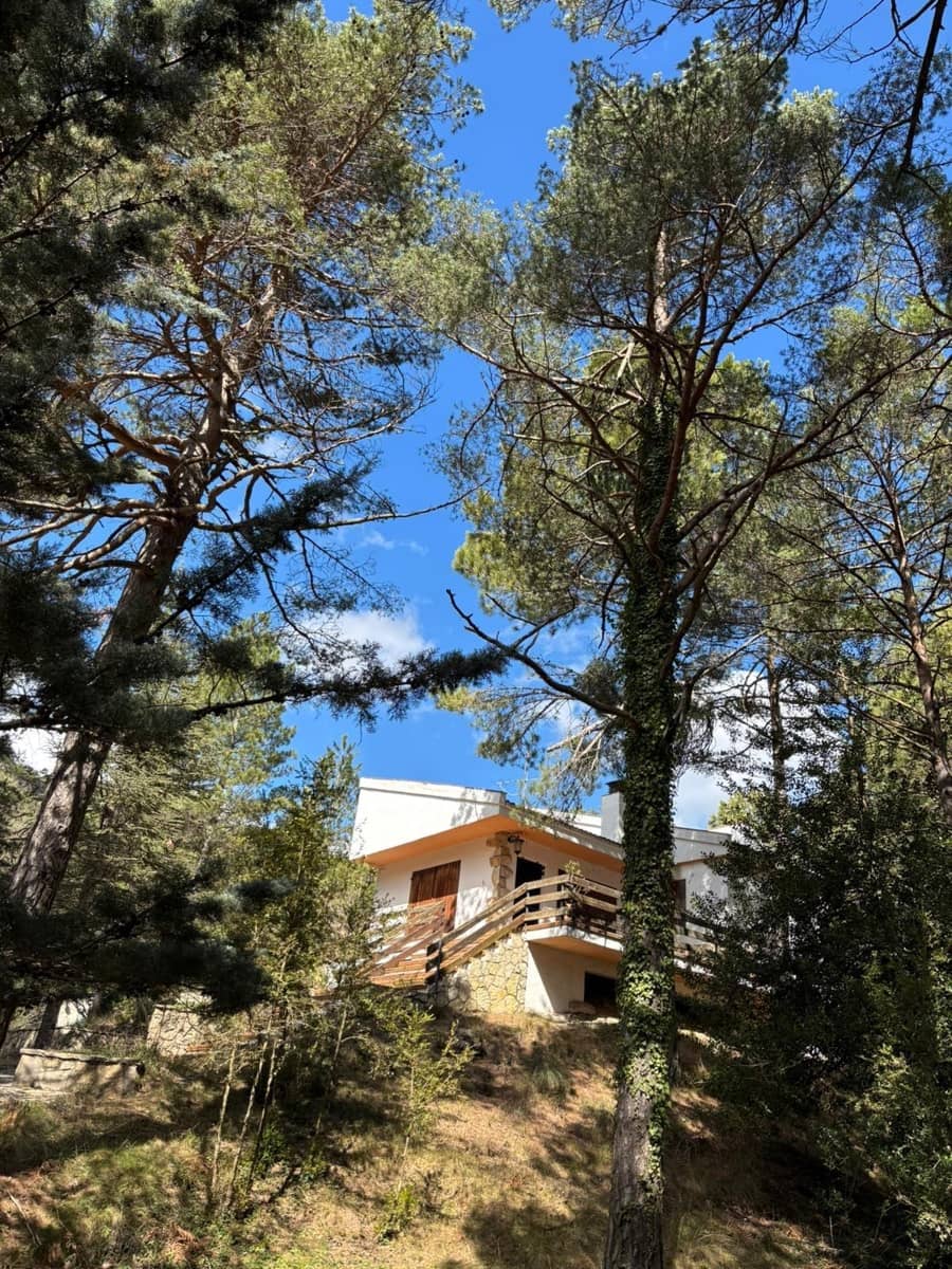 4 bedroom Finca/Country House for sale in Tortosa with garage - € 265,000 (Ref: 9715149)