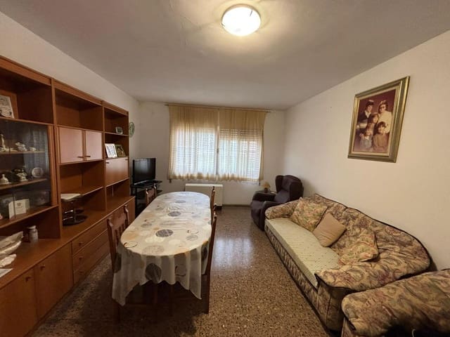 4 soverom Hus til salgs i Masdenverge med garasje - € 150 000 (Ref: 9797348)