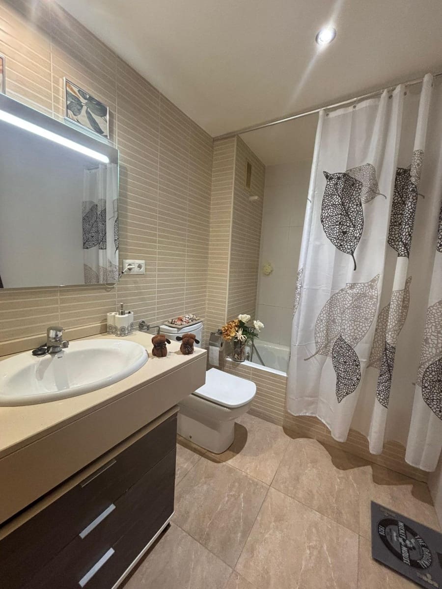 2 bedroom Flat for sale in Tortosa - € 169,000 (Ref: 9876687)