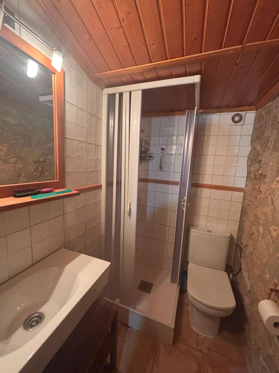 3 bedroom Finca/Country House for sale in Alfara de Carles - € 130,000 (Ref: 9916088)