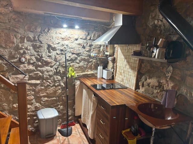 3 Zimmer Finca/Landgut zu verkaufen in Alfara de Carles - 130.000 € (Ref: 9916088)