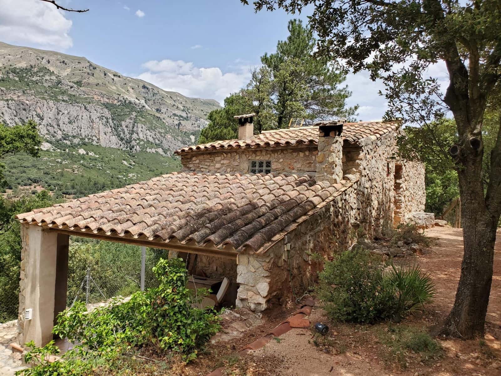 3 bedroom Finca/Country House for sale in Alfara de Carles - € 130,000 (Ref: 9916088)