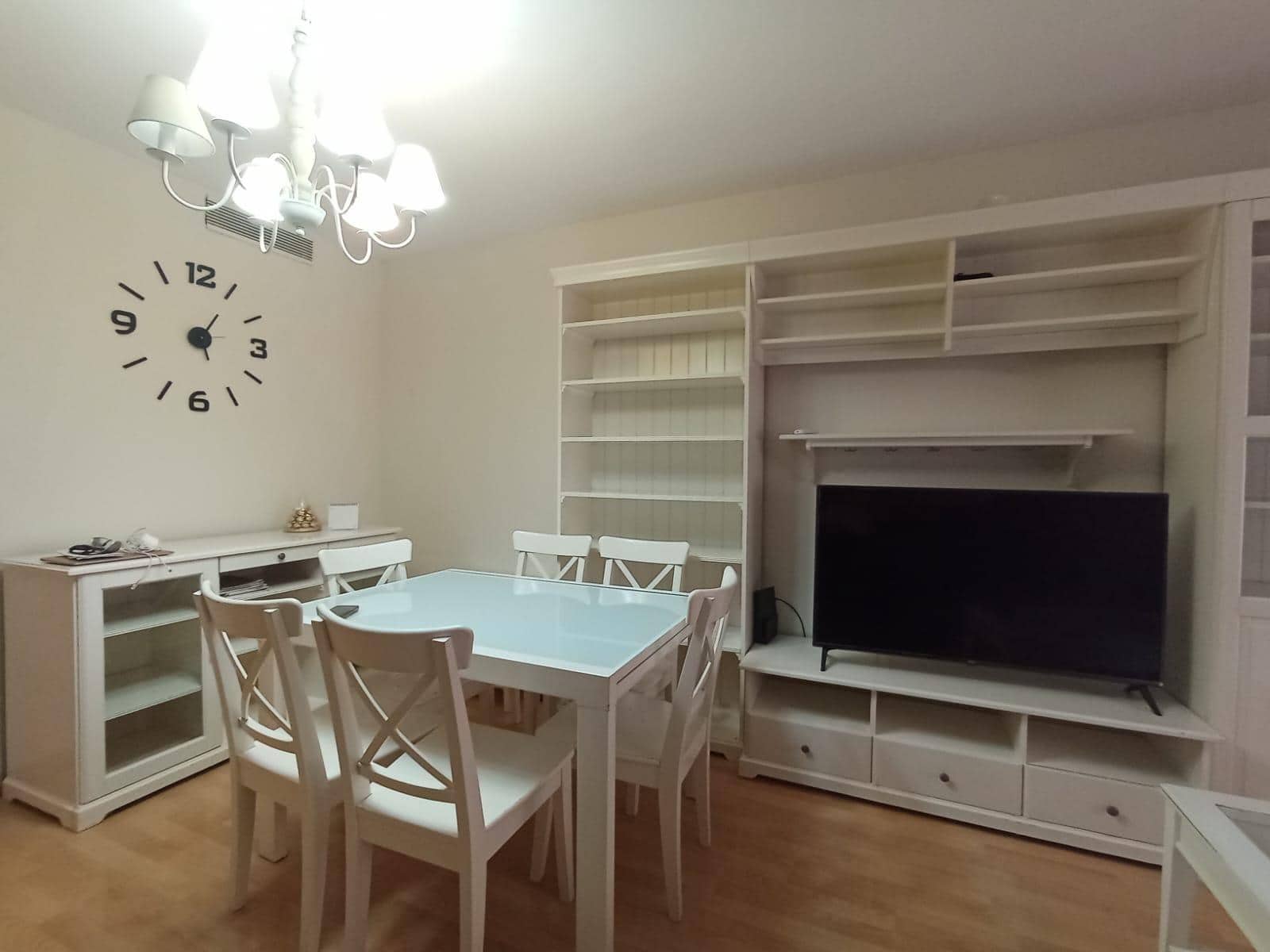 4 quarto Apartamento para arrendar em Tortosa com piscina - 750 € (Ref: 9979089)