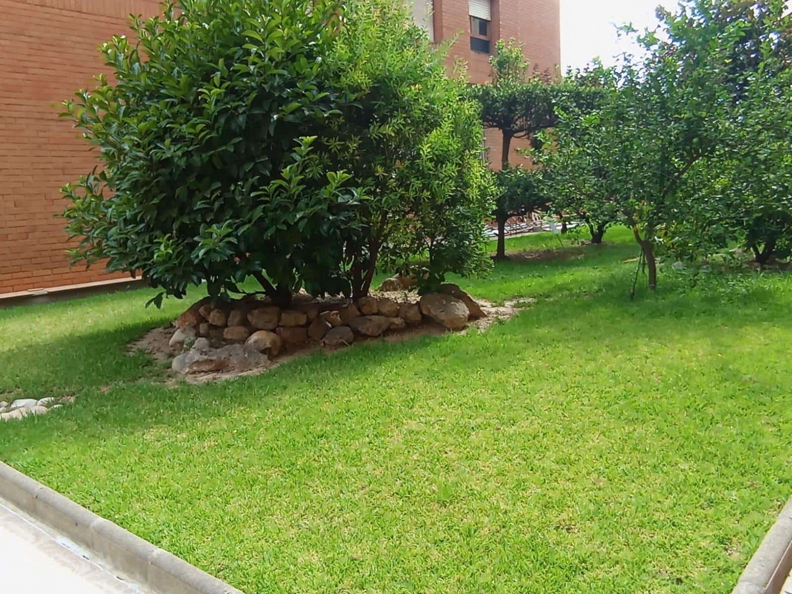 4 quarto Apartamento para arrendar em Tortosa com piscina - 750 € (Ref: 9979089)