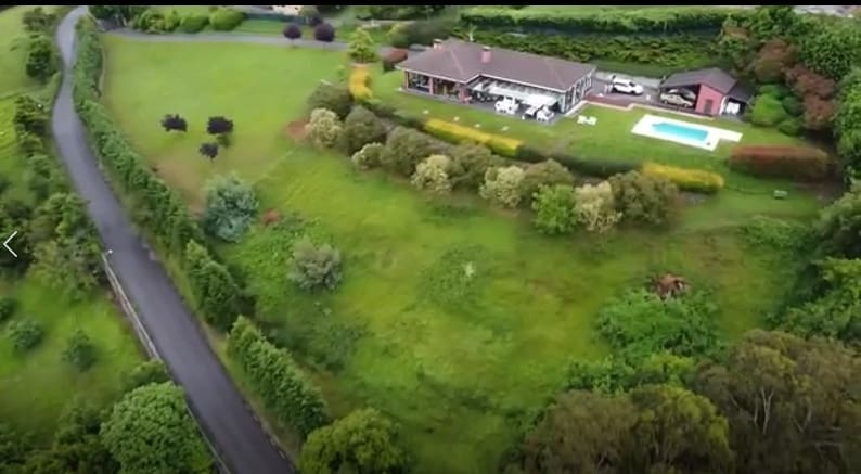 5 bedroom Villa for sale in Gijon with pool garage - € 890,000 (Ref: 9467735)