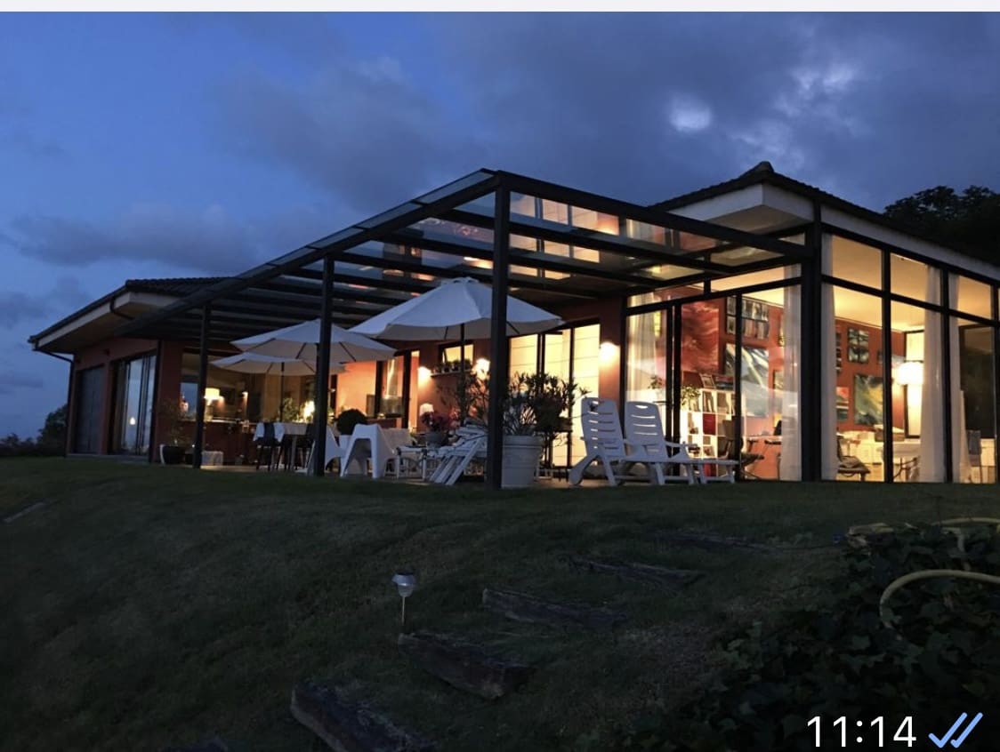 5 bedroom Villa for sale in Gijon with pool garage - € 890,000 (Ref: 9467735)