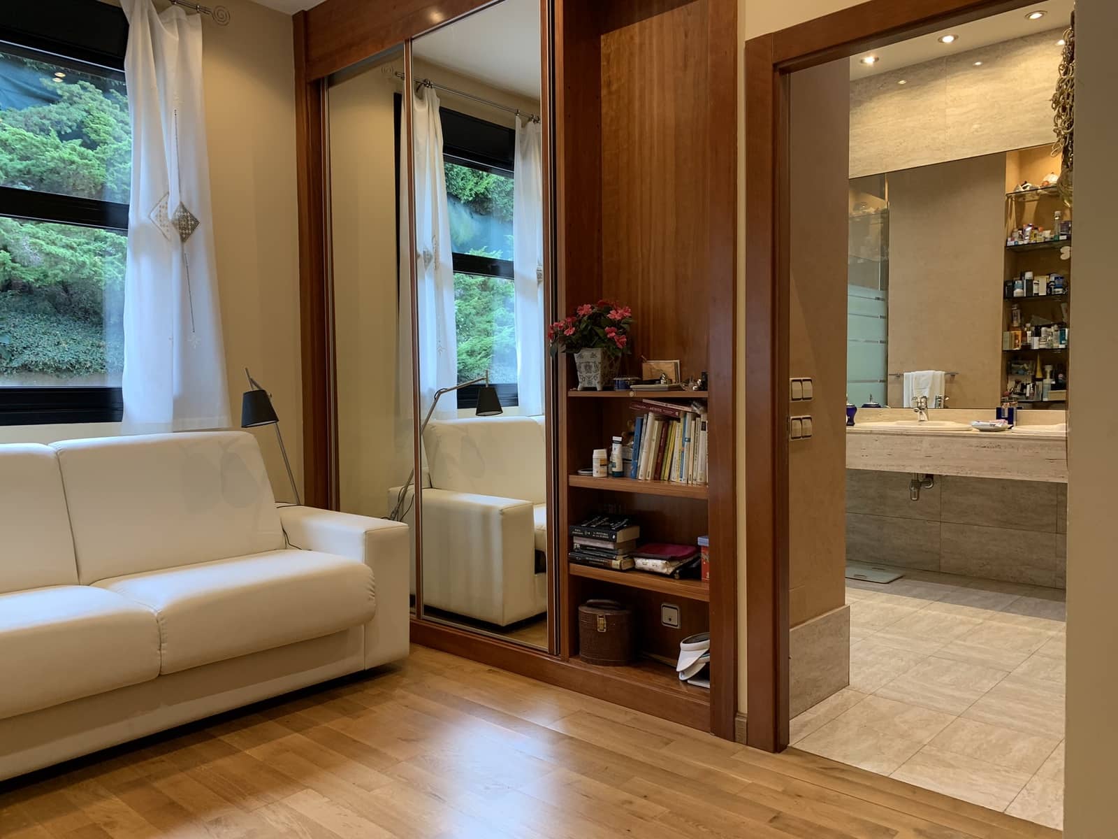 5 bedroom Villa for sale in Gijon with pool garage - € 890,000 (Ref: 9467735)