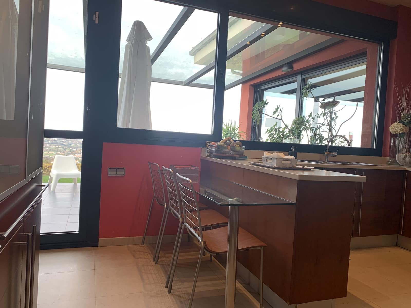 5 bedroom Villa for sale in Gijon with pool garage - € 890,000 (Ref: 9467735)