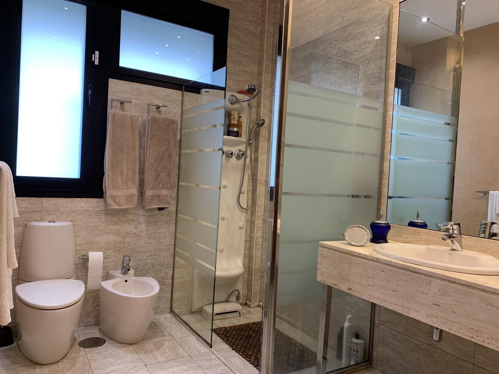 5 bedroom Villa for sale in Gijon with pool garage - € 890,000 (Ref: 9467735)