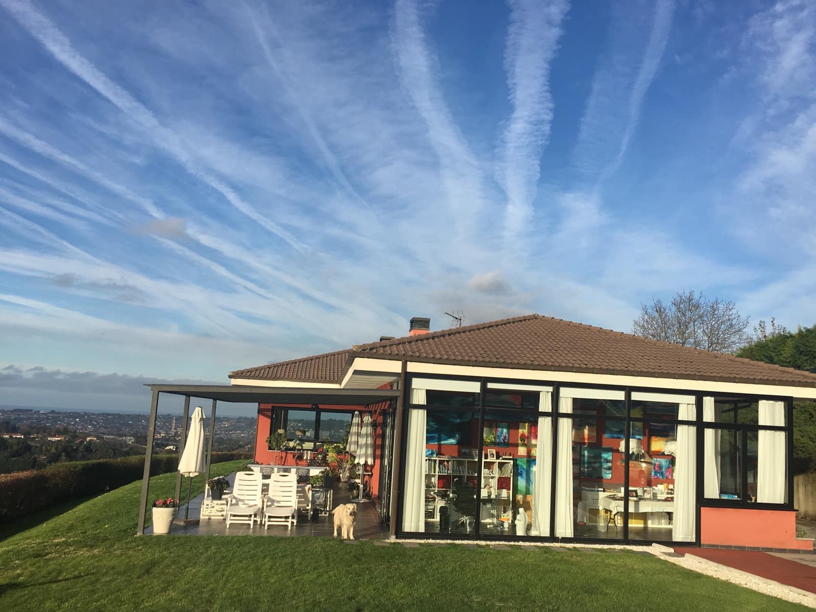 5 bedroom Villa for sale in Gijon with pool garage - € 890,000 (Ref: 9467735)