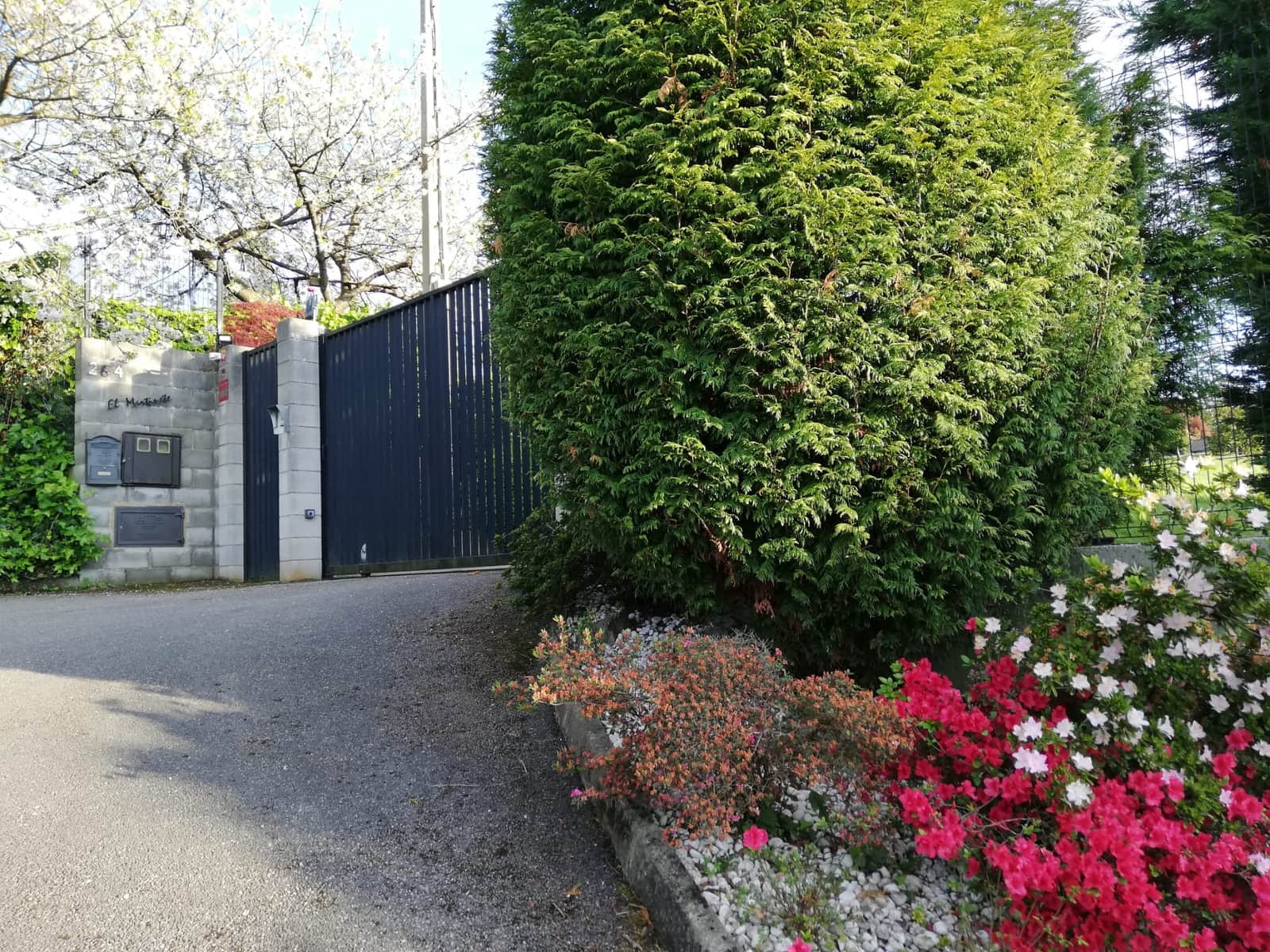 5 makuuhuone Huvila myytävänä paikassa Gijon mukana uima-altaan 
autotalli - 890 000 € (Ref: 9467735)