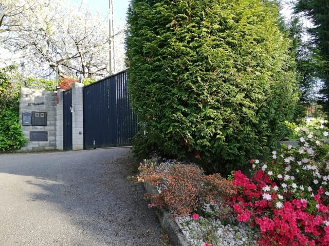 5 makuuhuone Huvila myytävänä paikassa Gijón mukana uima-altaan 
autotalli - 890 000 € (Ref: 9467735)