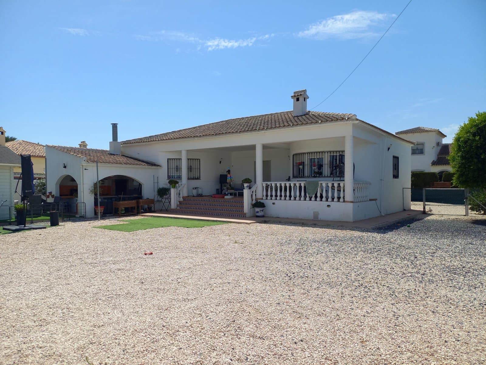 Chalet de 3 habitaciones en Callosa de Segura en venta con piscina garaje - 330.000 € (Ref: 10030980)