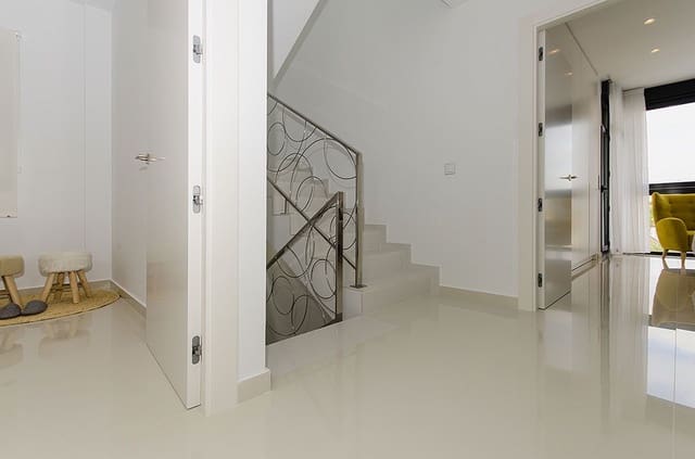 4 soveværelse Villa til salg i Los Belones, Cartagena med swimmingpool garage - € 575.000 (Ref: 4068308)