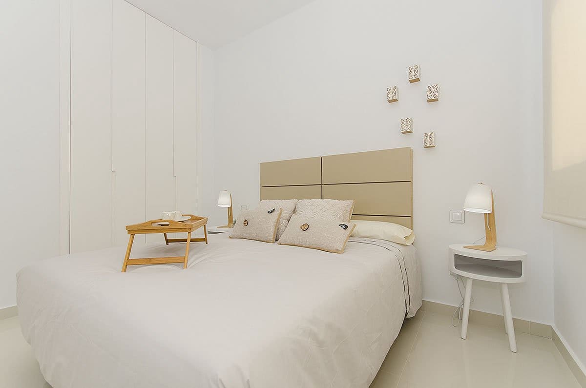 4 bedroom Villa for sale in Dehesa de Campoamor with pool garage - € 975,000 (Ref: 6595831)