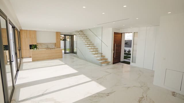 4 bedroom Villa for sale in Finestrat Pueblo, Finestrat with pool garage - € 1,400,000 (Ref: 6600589)