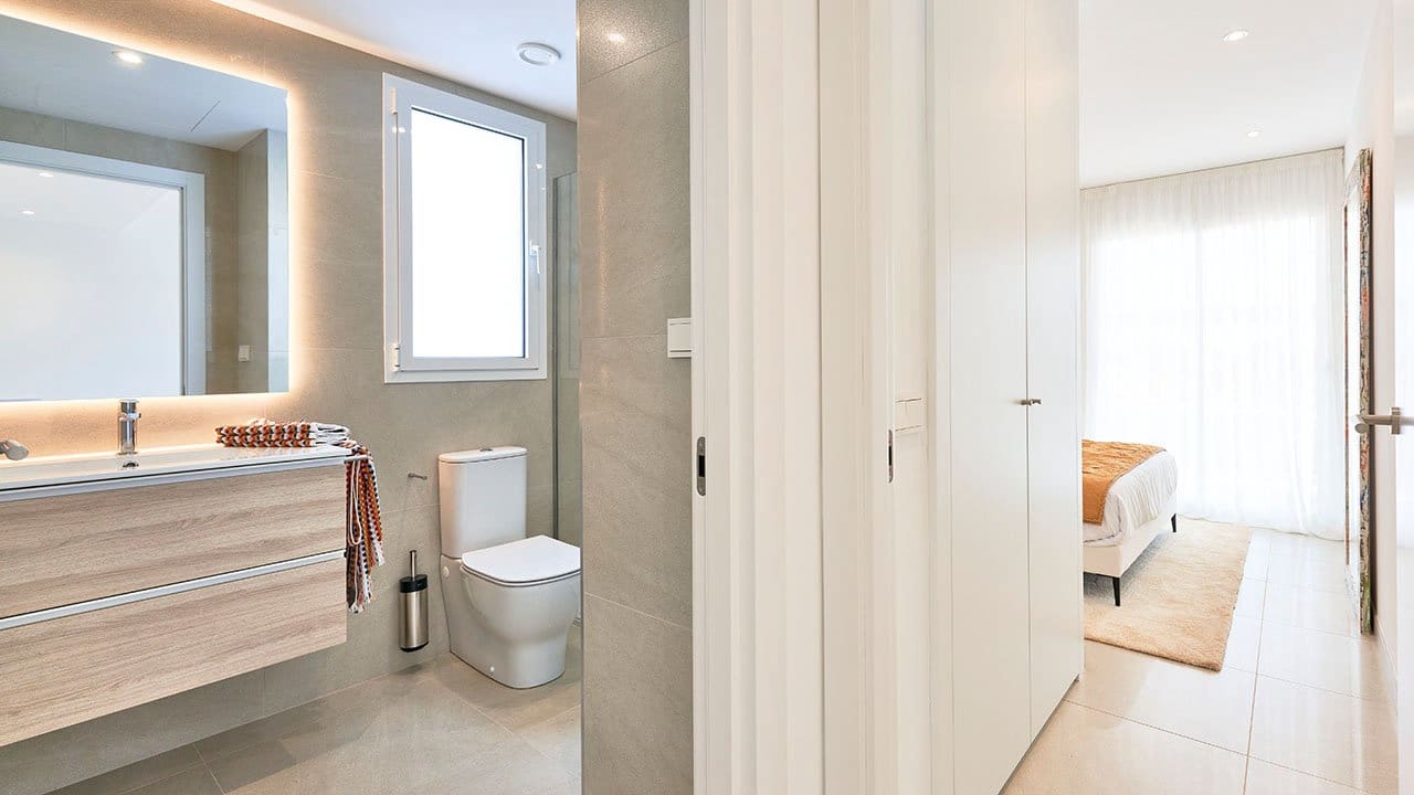 2 sypialnia Apartament na sprzedaż w Cala d'Or z basenem garażem - 398 000 € (Ref: 7287516)