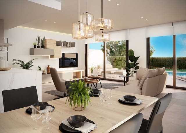 3 makuuhuone Paritalo myytävänä paikassa Cala Ratjada, Capdepera mukana uima-altaan 
autotalli - 875 000 € (Ref: 7426497)