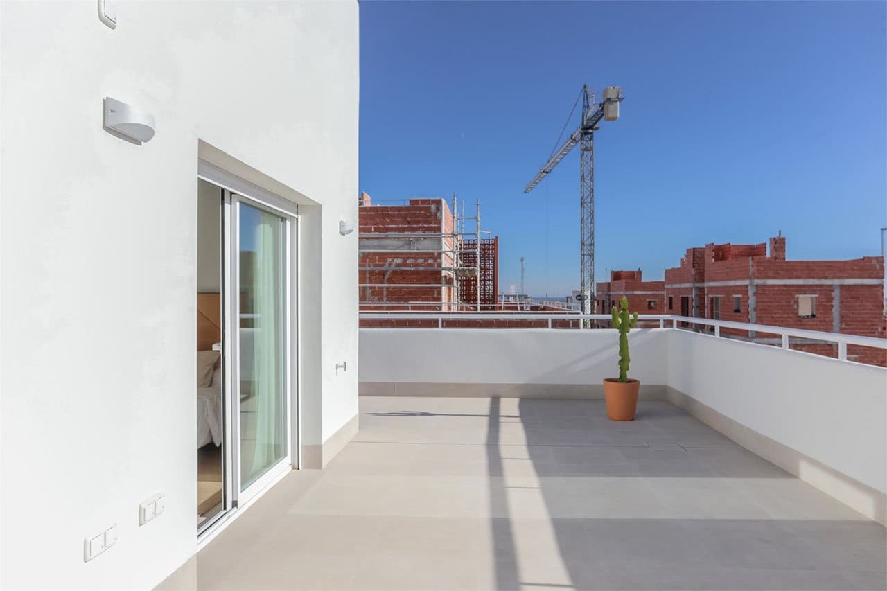 3 camera da letto Villa in vendita in Pilar de la Horadada con piscina garage - 469.000 € (Rif: 7950429)