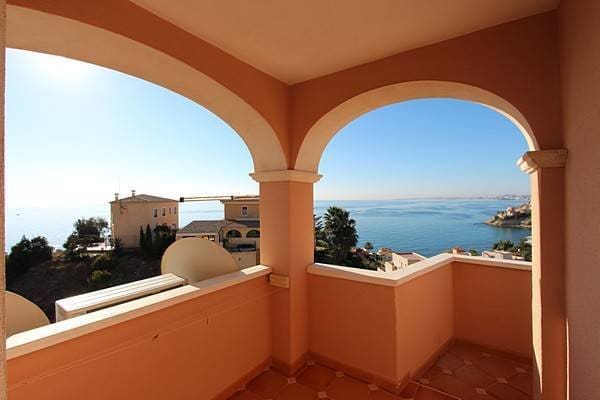 6 sypialnia Willa na sprzedaż w El Campello z basenem garażem - 1 195 000 € (Ref: 8043913)