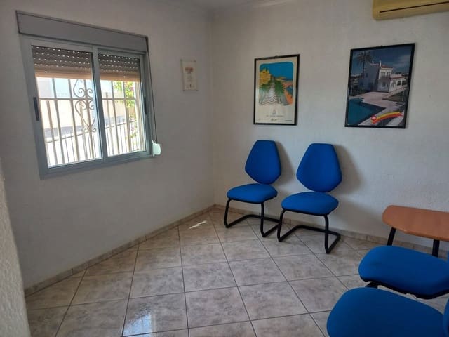 6 Zimmer Villa zu verkaufen in San Fulgencio - 295.000 € (Ref: 8683639)