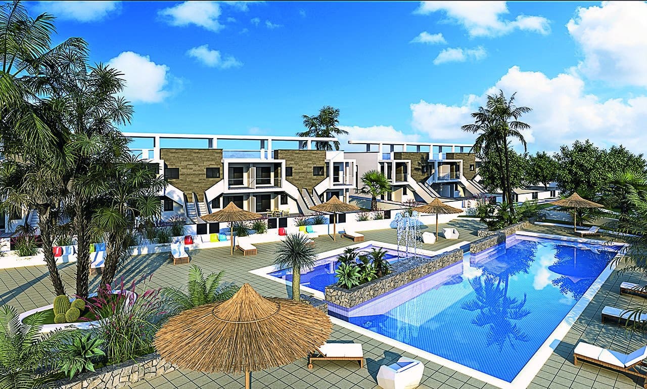 3 bedroom Apartment for sale in Pilar de la Horadada with pool - € 365,000 (Ref: 9009276)