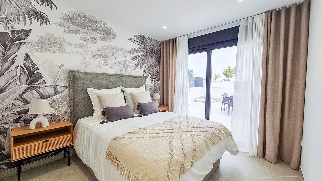 3 quarto Moradia para venda em Los Alcazares com piscina garagem - 695 000 € (Ref: 9393448)