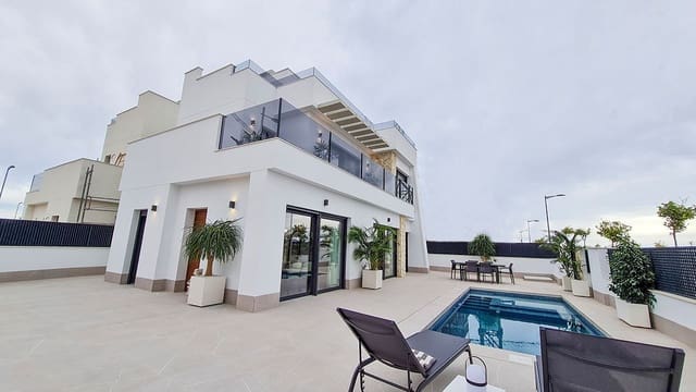 3 quarto Moradia para venda em Los Alcázares com piscina garagem - 695 000 € (Ref: 9393448)