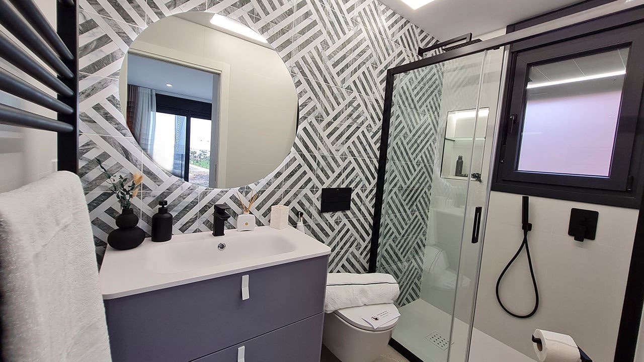 3 quarto Moradia para venda em Los Alcazares com piscina garagem - 695 000 € (Ref: 9393448)